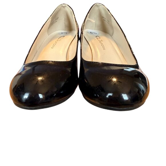 CL By Laundry shiny black slip on wedges dress shoes women's size 6 1/2 - Picture 4 of 12